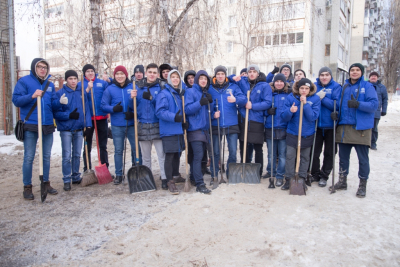 Волонтеры СГЮА приняли участие в уборке города